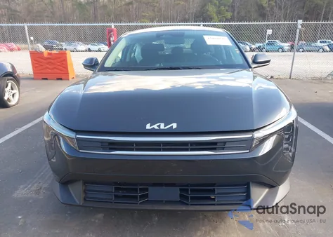 2025 Kia K4 Lxs from USA, damaged, VIN 3KPFT4DEXSE216012